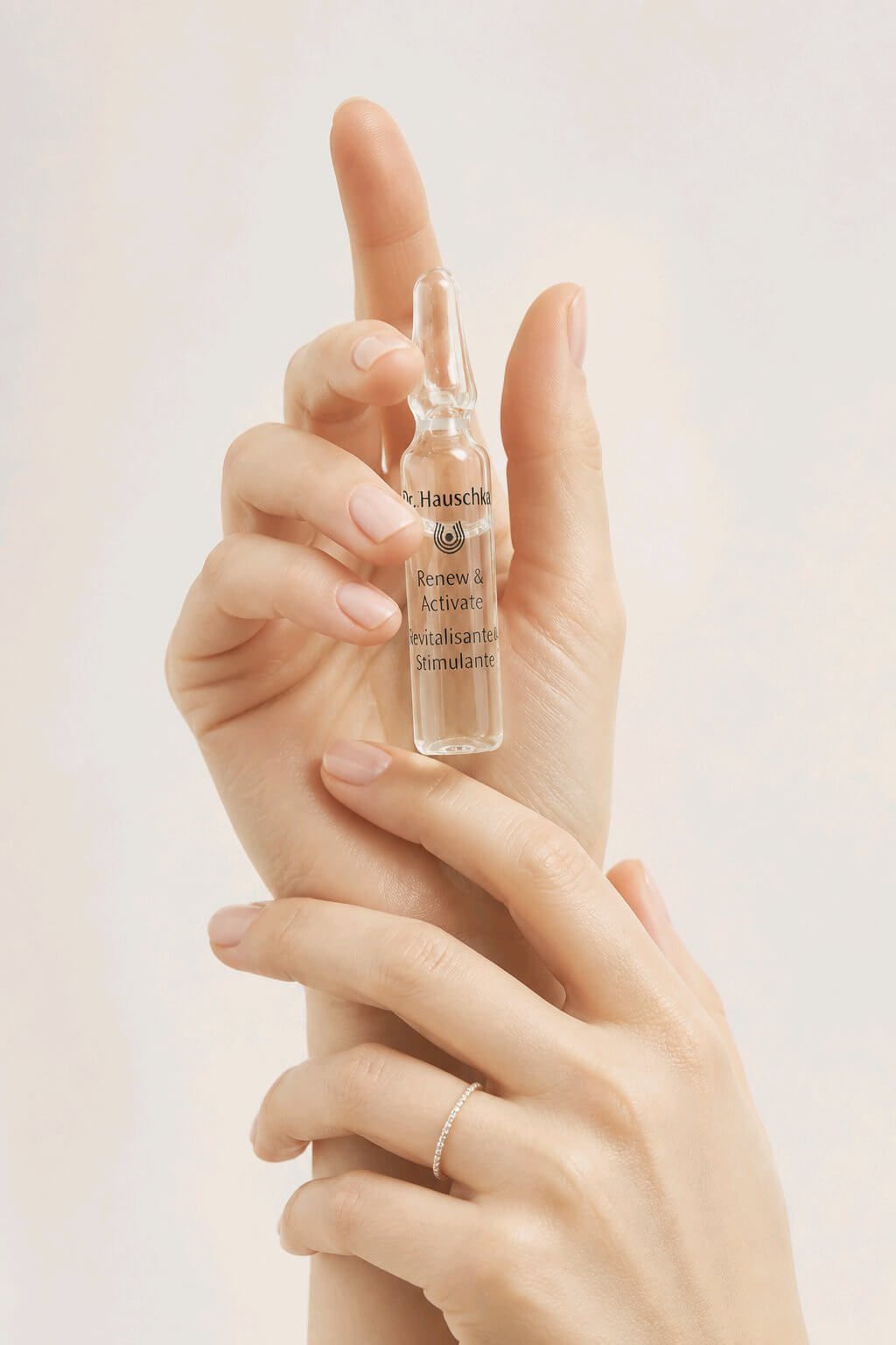 Dr. Hauschka Renew & Activate Ampullen: een 28-daagse kuur die je huid laat opleven